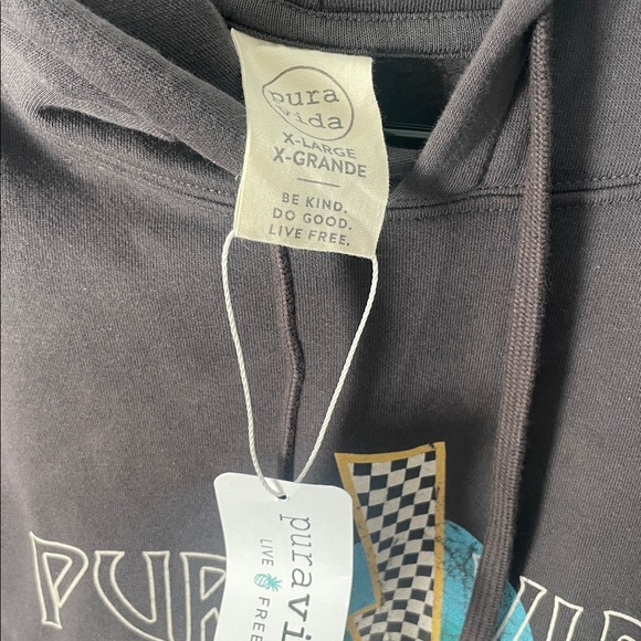 Pura Vida world tour hoodie size XL NWT - Picture 3 of 4
